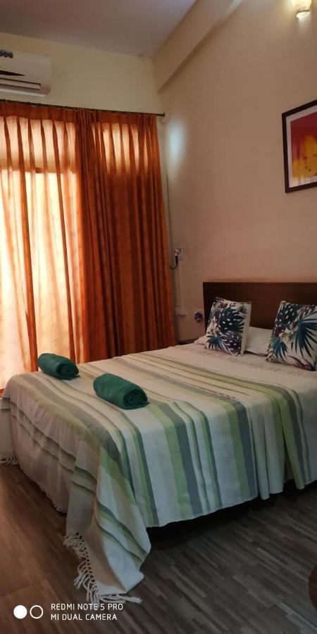 Hotel Bonanza Baga Zewnętrze zdjęcie