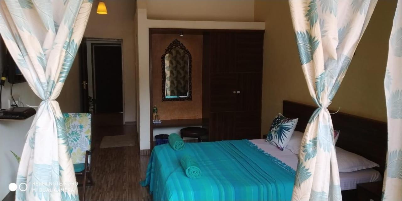 Hotel Bonanza Baga Zewnętrze zdjęcie